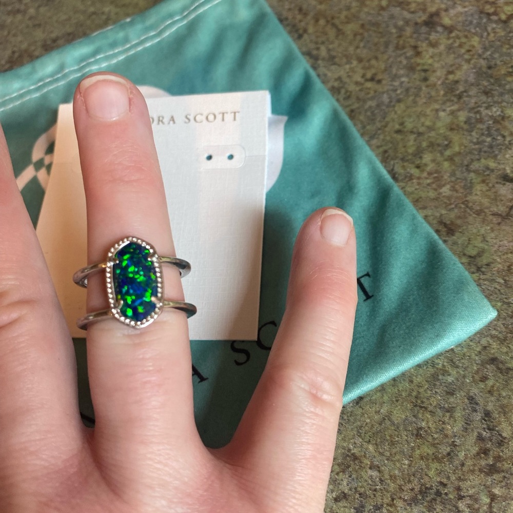 Kendra Scott Elise Ring size 7